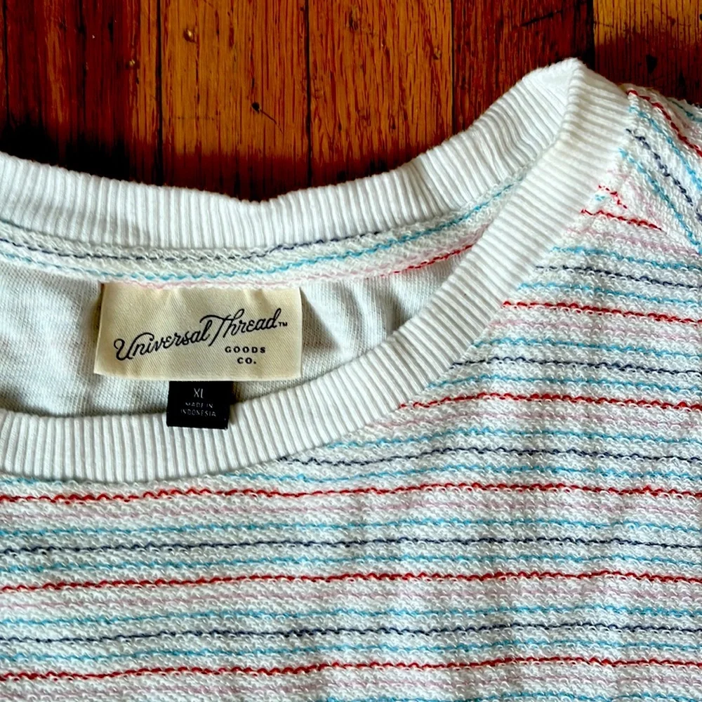 Universal Thread Sweater - Picture 2 of 2